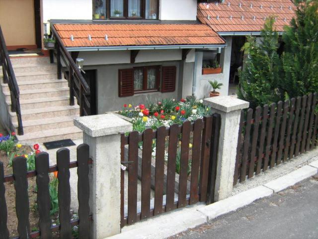 Apartments Zlatiborski Gajevi エクステリア 写真